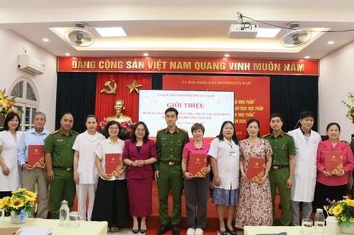 Phường Cửa Nam ra mắt 5 tổ giám sát an toàn thực phẩm tại cộng đồng