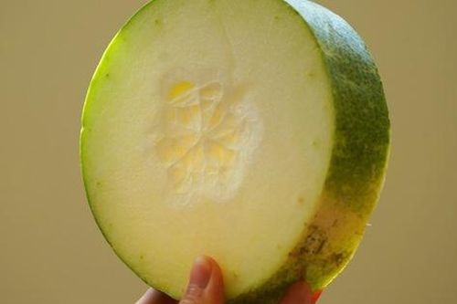 3 cách dùng bí đao dưỡng da trắng mịn, sạch mụn chỉ sau vài tuần sử dụng