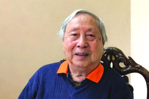 Giáo sư Đàm Trung Đồn: 'Cả cuộc đời, tôi tự hào nhất là được làm điều mình thích'