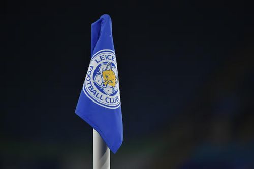 Leicester tự tay xé nát chuyện cổ tích