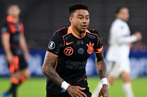 Lingard giải cơn khát bàn thắng
