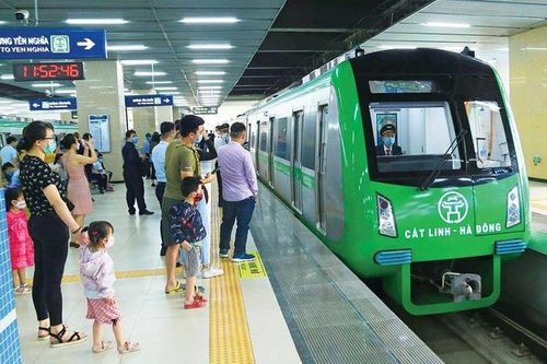 Hà Nội đề xuất miễn phí vé xe buýt và đường sắt đô thị dịp nghỉ lễ