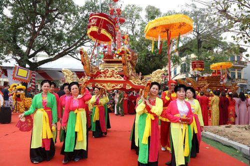 Lễ hội Bình Đà 2026: Trang nghiêm nghi lễ dâng hương Quốc Tổ Lạc Long Quân