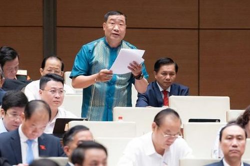Đại biểu Quốc hội góp ý cải cách tiền lương, tăng lương cơ sở