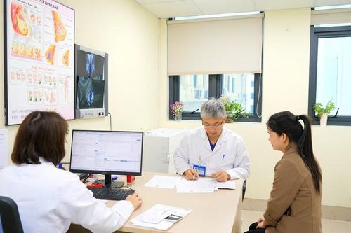 Mỗi năm Việt Nam ghi nhận hơn 25.000 ca mắc mới ung thư vú