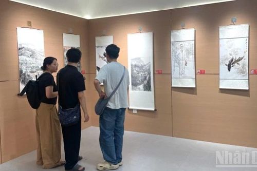 Thúc đẩy giao lưu văn hóa Việt Nam-Trung Quốc trong không gian ASEAN