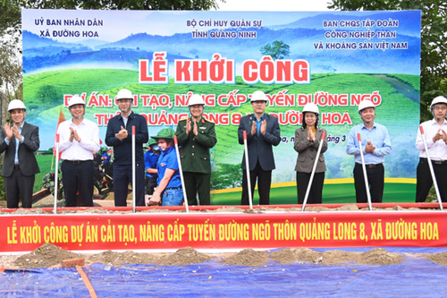 Những con đường 'mở' lòng dân nơi biên giới