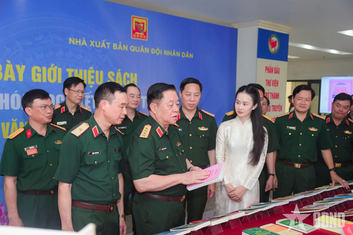 Đại tướng Nguyễn Trọng Nghĩa tham dự phát động phong trào đọc sách 'Lan tỏa văn hóa đọc - Kết nối tri thức'