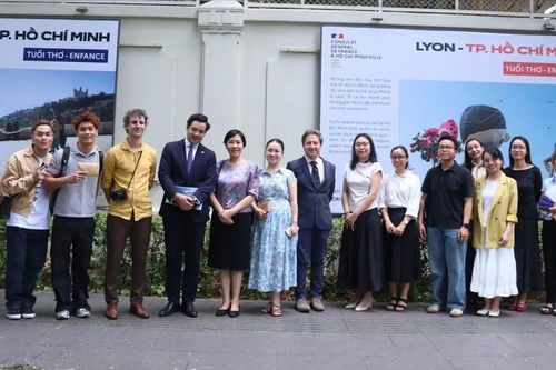 Triển lãm ảnh Lyon - TPHCM: Góc nhìn giao thoa giữa hai thành phố