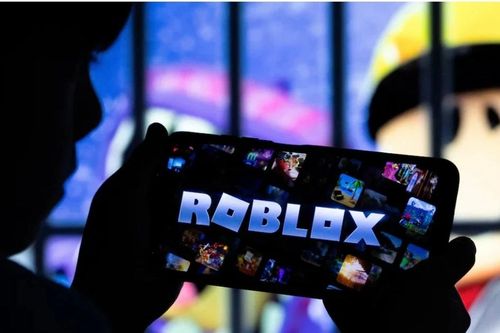 Australia yêu cầu Roblox, Minecraft báo cáo chi tiết về biện pháp bảo vệ trẻ em
