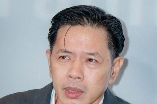 Thái Hòa kể sự cố đu dây, cõng NSƯT Lê Thiện vượt đám cháy