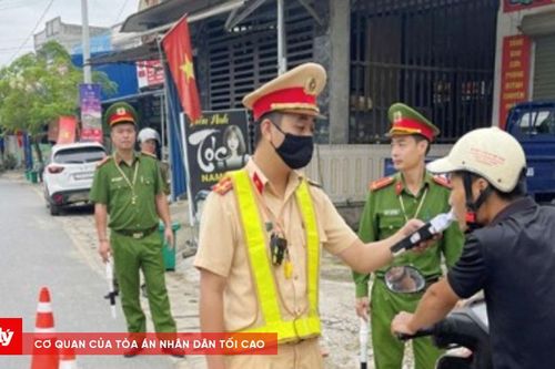 Ra quân khép kín, xử lý mạnh tay vi phạm giao thông