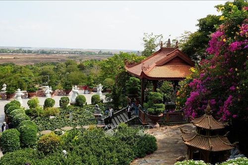 Công nghệ mở lối cho di sản tâm linh