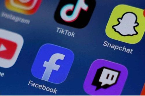 Nhật Bản siết chặt quản lý mạng xã hội để ngăn chặn tình trạng nghiện Internet ở trẻ em