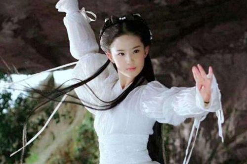 Nhân vật nữ có 'vẻ đẹp thoát tục' khiến nhiều người si mê lại không phải là Hoàng Dung