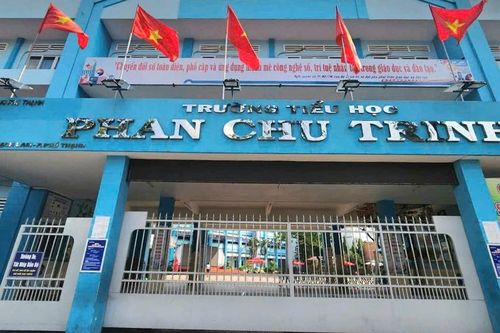 Nữ sinh lớp 5 bị xúc phạm bằng 'mật mã', phụ huynh bức xúc vì trường xử lý không thỏa đáng