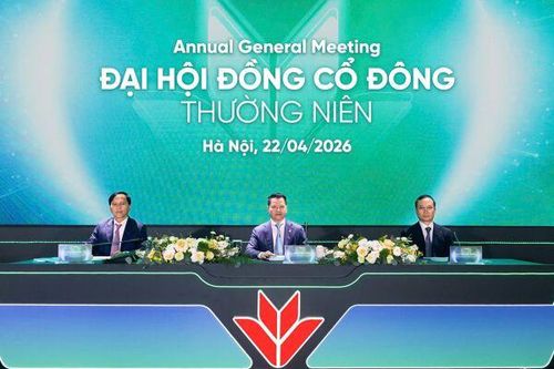 Chủ tịch VPBank: 'Ưu tiên vốn cho nhà ở thực, hạn chế bất động sản nghỉ dưỡng'