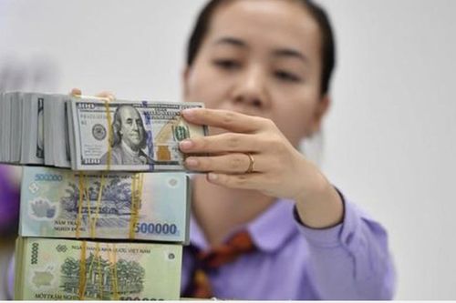 Lãi suất tạo đỉnh và sẽ hạ nhiệt trong nửa sau năm 2026