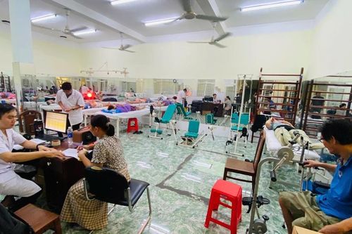 Y tế xã, phường đến gần dân nhờ y học cổ truyền
