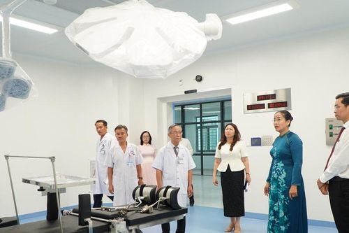 Bàn giao Khu điều trị kỹ thuật cao Bệnh viện Đa khoa Quảng Nam:Mở thêm cơ hội tiếp cận dịch vụ y tế hiện đại
