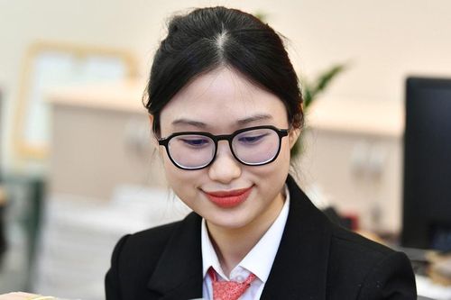 Lãi suất ngân hàng ngày 22/4/2026: Mức cao nhất chạm mốc 10,7% mỗi năm