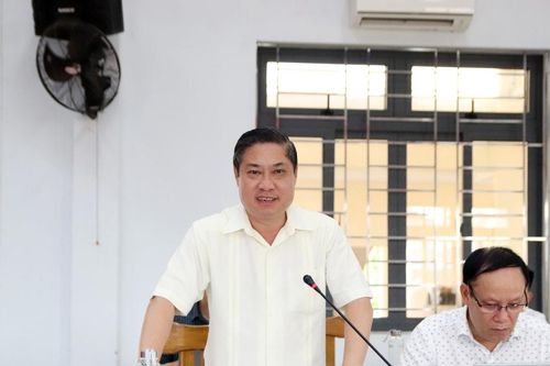 Đoàn kiểm tra của Thành ủy làm việc với Ban Thường vụ Đảng ủy phường Điện Bàn
