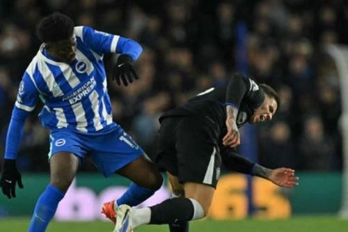 Carlos Baleba đại náo Stamford Bridge: Lời khẳng định đanh thép gửi đến Manchester United