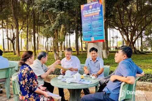 Gần dân qua những cuộc trò chuyện