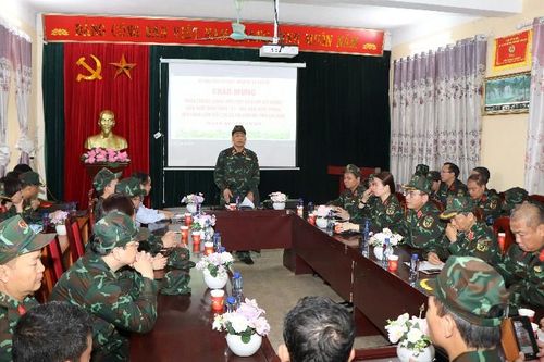 Đoàn công tác của Học viện Quốc phòng thăm, làm việc tại xã Sin Suối Hồ