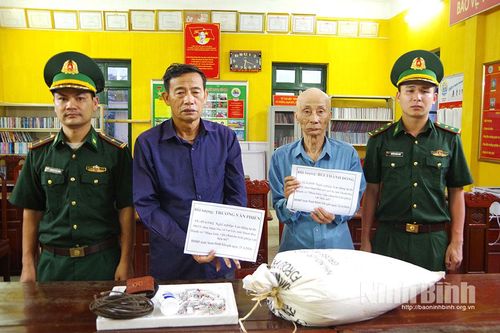 Bộ đội Biên phòng tỉnh bắt giữ 2 đối tượng mua bán, tàng trữ vận chuyển trái phép vật liệu nổ.