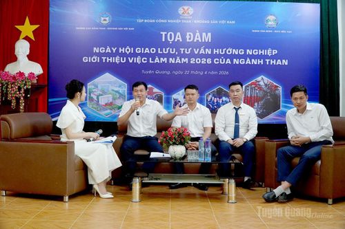 Tư vấn hướng nghiệp nghề mỏ hầm lò cho học sinh Mèo Vạc
