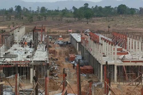 Giải bài toán thiếu nhân lực thi công dự án 7 trường liên cấp biên giới ở Gia Lai