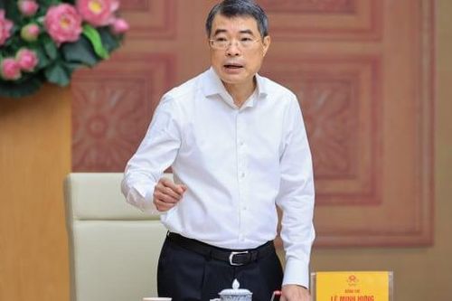Thủ tướng: Bộ Công Thương chịu trách nhiệm không để thiếu điện, xăng dầu
