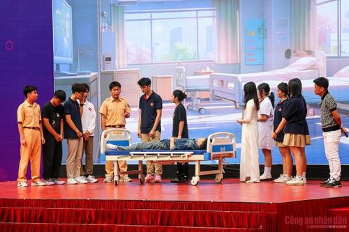 'Tiết học Gen Z', đưa pháp luật vào trường học bằng sân khấu hóa