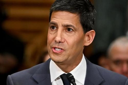 Phiên điều trần của Kevin Warsh hé lộ tranh cãi về độc lập Fed