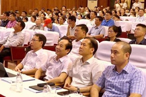 Phường Phú Diễn đối thoại với người dân về Dự án Công viên công nghệ số và hỗn hợp