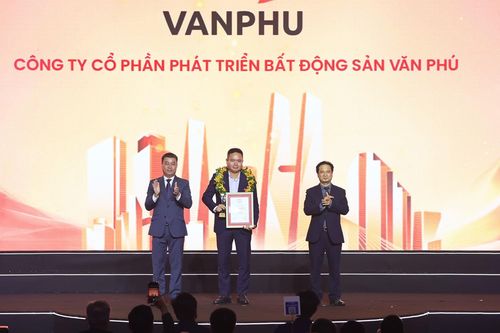 Văn Phú vào top 10 chủ đầu tư bất động sản uy tín 2026