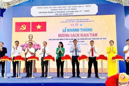 Di dời 'Đường sách Bình Tân' về Trung tâm Cung ứng dịch vụ công phường An Lạc