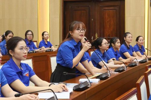 Thanh niên Quảng Ngãi 'hiến kế' chuyển đổi số trong kỷ nguyên mới
