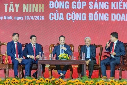 Doanh nghiệp trẻ đề xuất thí điểm visa biên giới tại cửa khẩu Mộc Bài