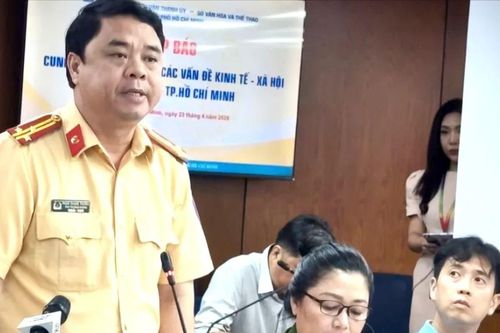 TPHCM: Kiểm tra đột xuất các 'điểm nóng' về xe dù, bến cóc