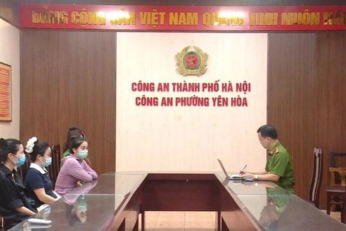 Cơ sở thẩm mỹ ở Hà Nội hoạt động trái phép, chuyên gia chỉ rõ nhiều rủi ro