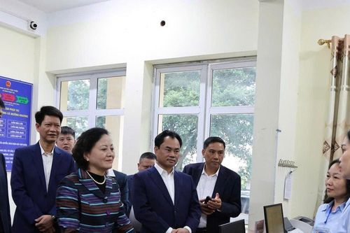 Bảo đảm 100% cán bộ cấp xã được đào tạo, nâng chuẩn năng lực