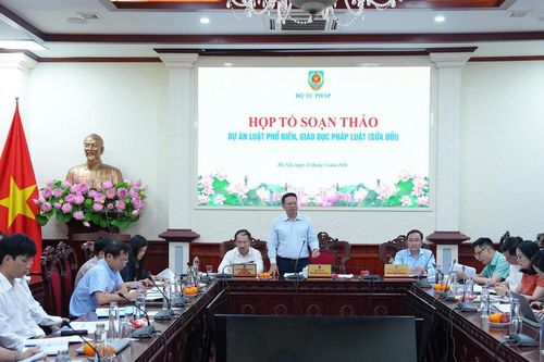 Đề xuất xây dựng tiêu chí để xác định đối tượng đặc thù trong công tác phổ biến giáo dục pháp luật