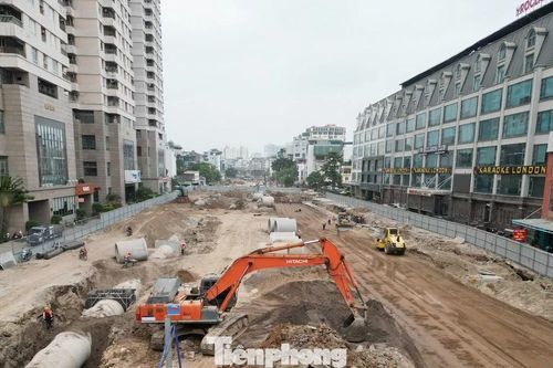 Dự án khẩn cấp nhưng phường ở Hà Nội vẫn bàn giao 0 m² mặt bằng