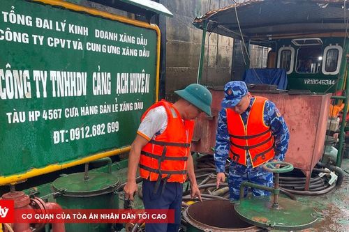 Bắt giữ tàu vận chuyển trái phép dầu DO tại khu vực biển giáp ranh Hải Phòng - Quảng Ninh