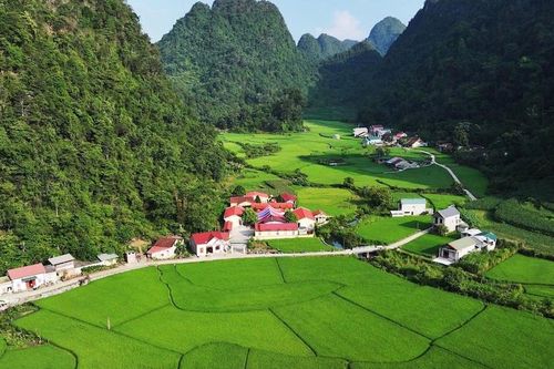 Chồng qua đời, vợ ở Cao Bằng phát hiện gần 15.000m2 đất đã sang tên cho cháu