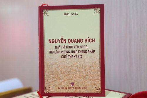 Chân dung trí sĩ yêu nước Nguyễn Quang Bích