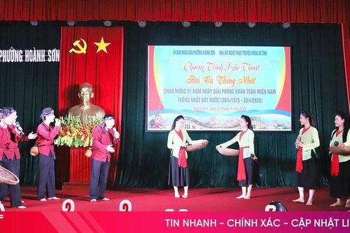 Hấp dẫn chương trình nghệ thuật 'Bài ca thống nhất' tại phường Hoành Sơn
