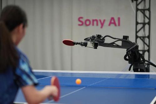 Robot AI đánh bại các tay vợt bóng bàn chuyên nghiệp